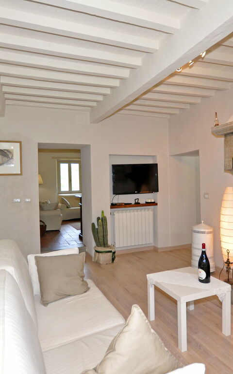 Villa Dame: Living Room