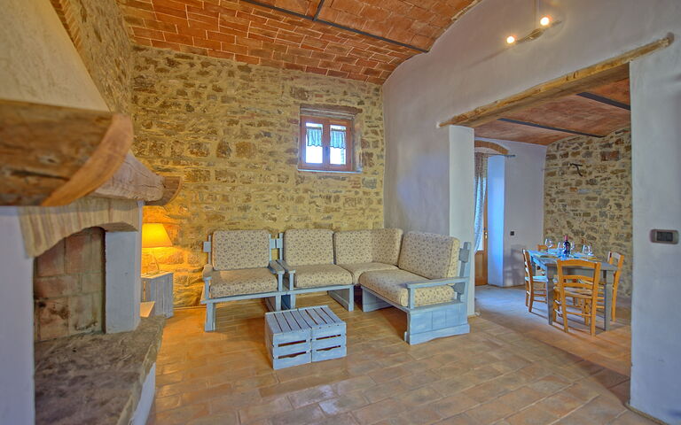 Accommodation Arturo 3 - Borgo: Living Room
