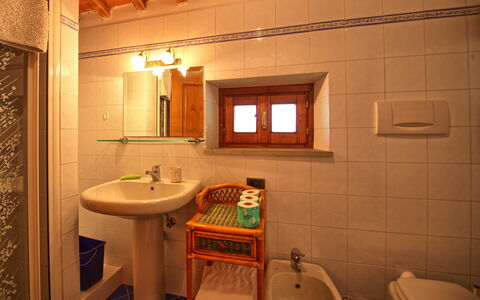 Accommodation Chiesa: Bathroom
