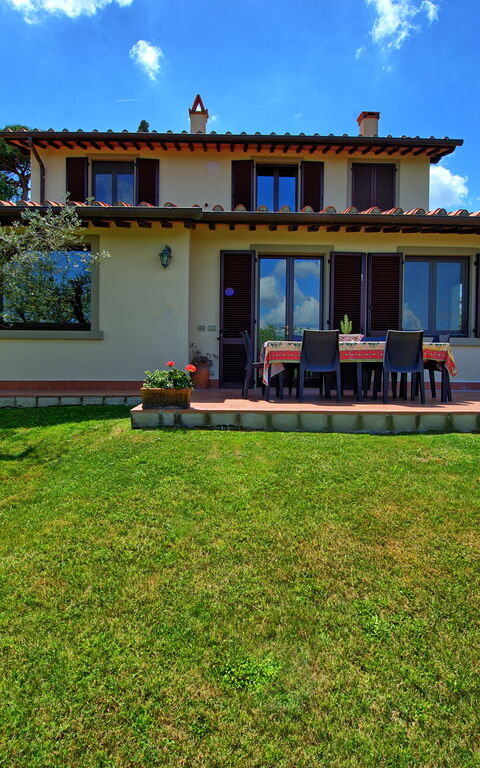 Villa Ulivi: Building Exterior, Garden, Outdoor