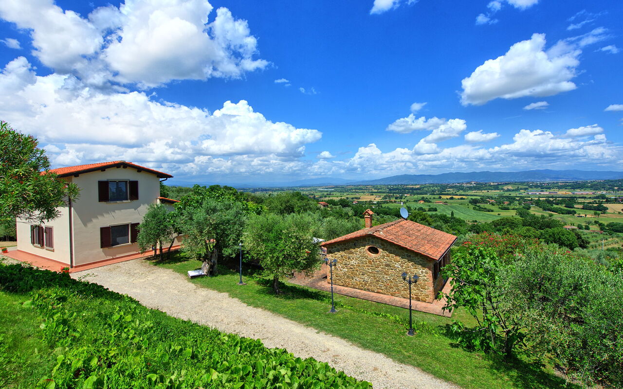 Villa Ulivi: Building Exterior, Garden, Outdoor, Scenic View, Summer