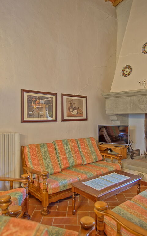 Querciolaia: Living Room