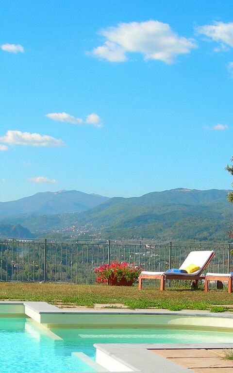 Villa Saida: Garden, Pool