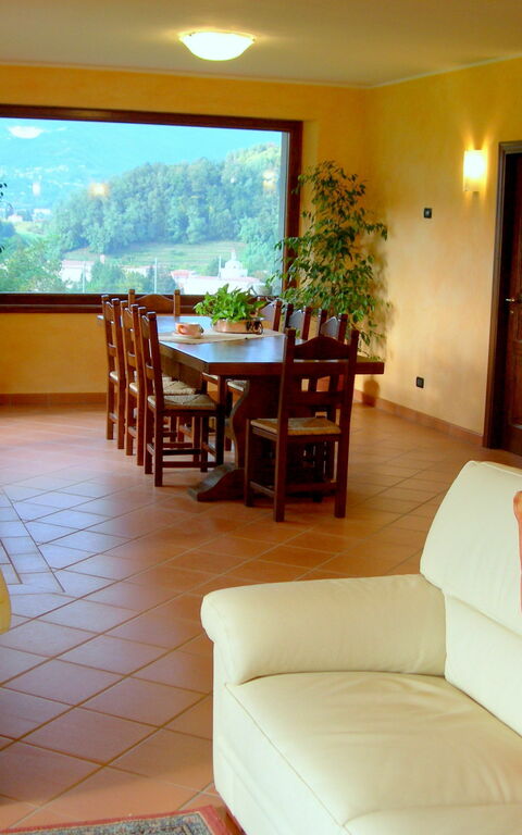 Villa Saida: Dining Room