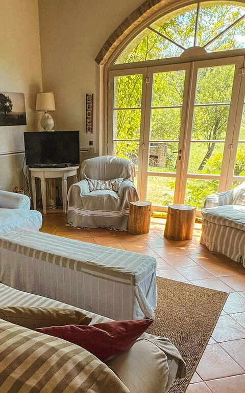La Cenerara: Living Room