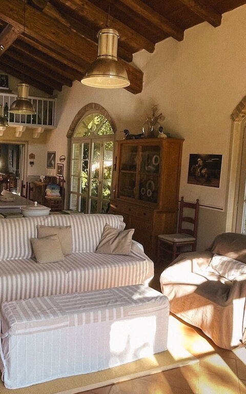 La Cenerara: Living Room