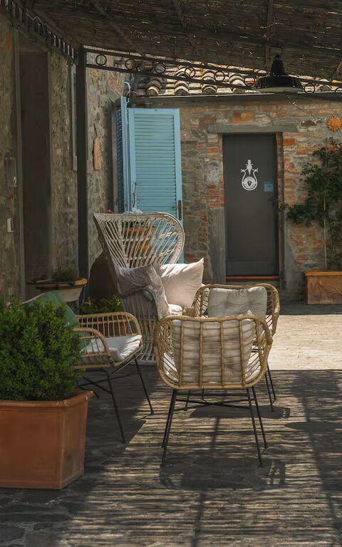 Villa Giare: Balcony / Terrace / Patio, Building Exterior, Outdoor