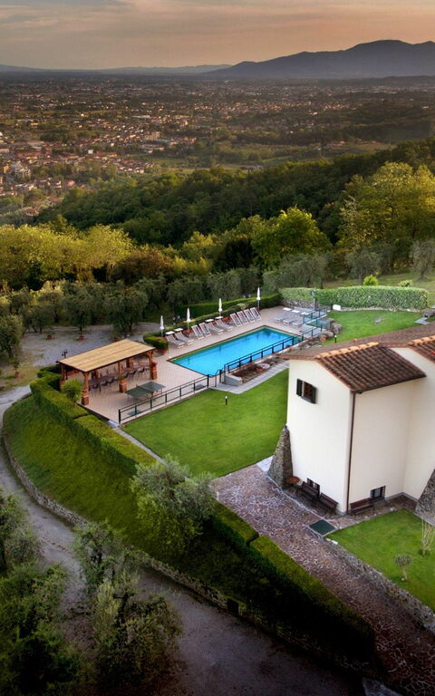 Villa Le Ferrette: Garden, Pool, Scenic View