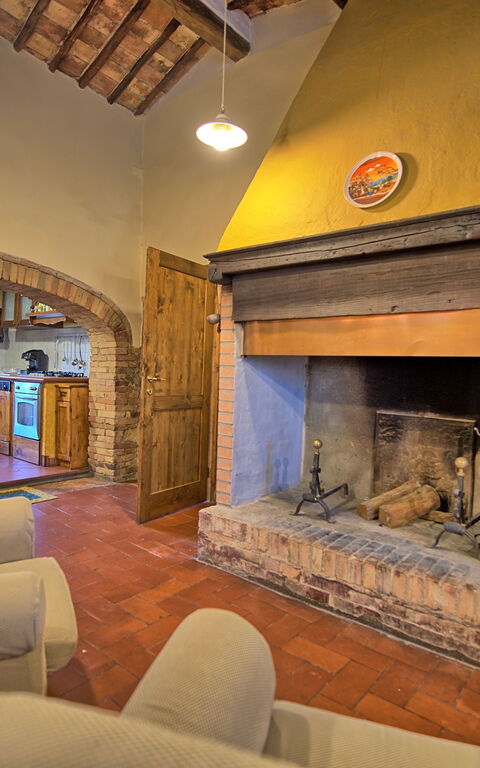 Cerretalta: Living Room