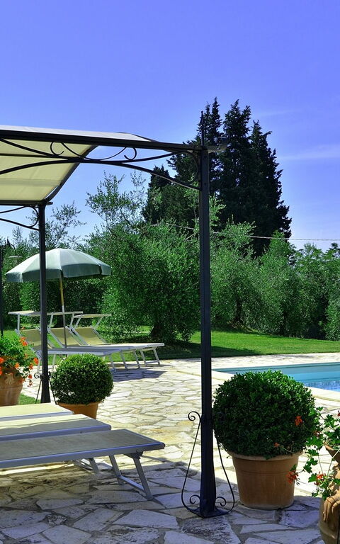 Villa Buonaparte: Garden, Pool