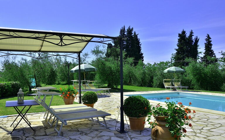 Villa Buonaparte: Garden, Pool