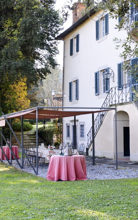 Villa De Ranieri: Building Exterior, Garden, Outdoor