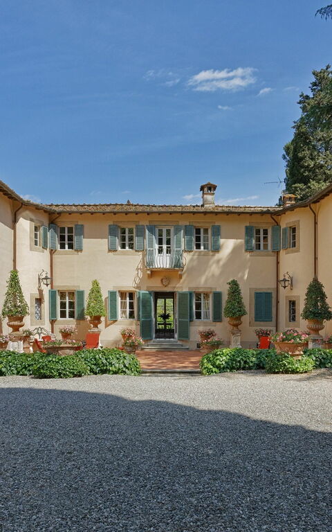 Villa De Ranieri: Building Exterior, Outdoor