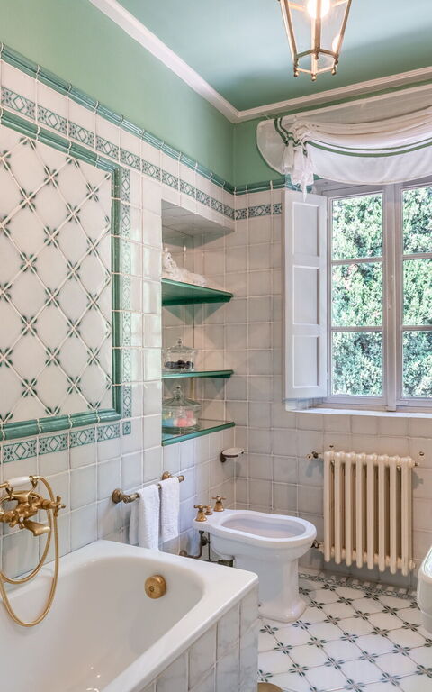 Villa De Ranieri: Bathroom