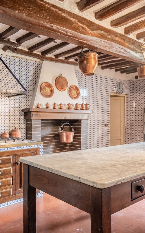 Villa De Ranieri: Kitchen