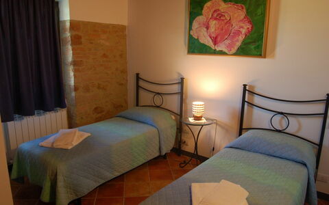 Accommodation Paglia