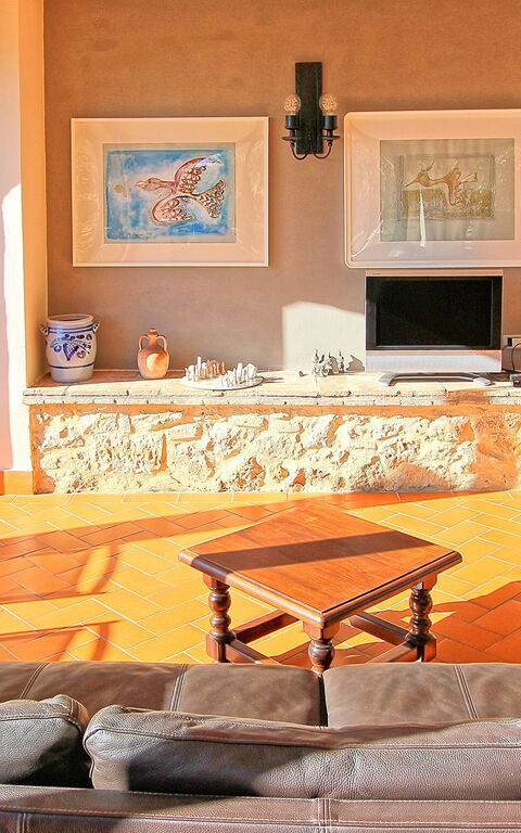 Guardistallo: Dining Room, Living Room