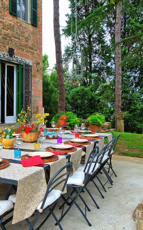 Villa Lorenza: Building Exterior, Garden, Outdoor