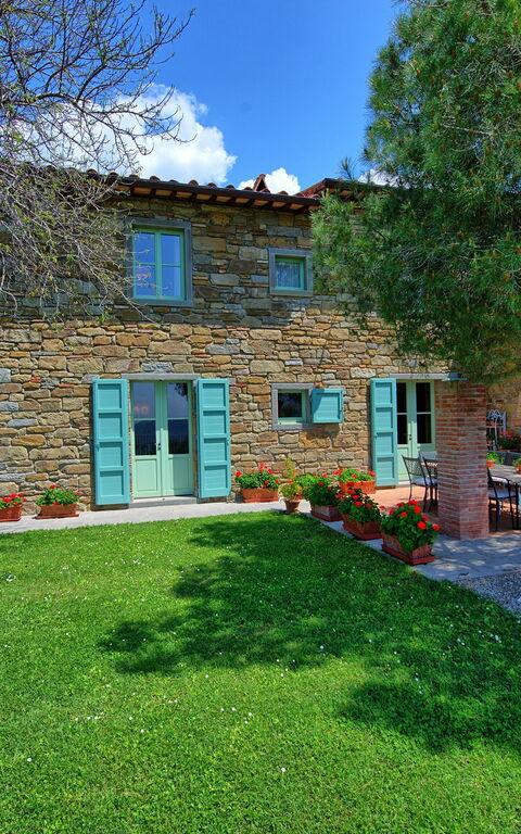 Villa Noceta: Garden, Outdoor