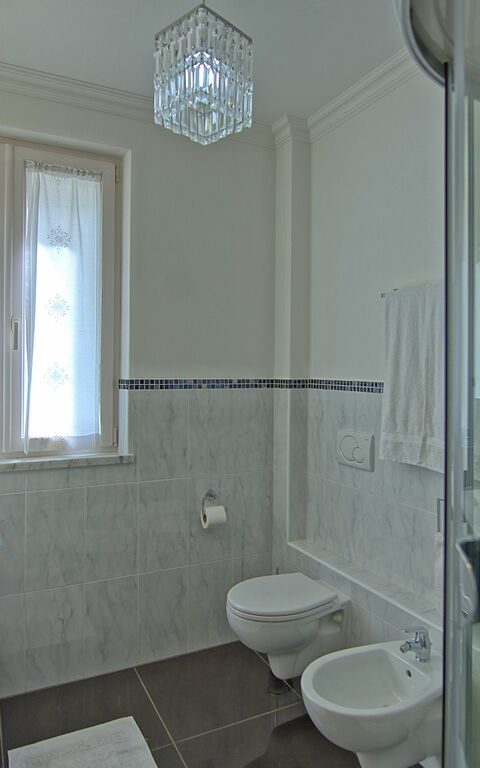 Villa Raffaela: Bathroom
