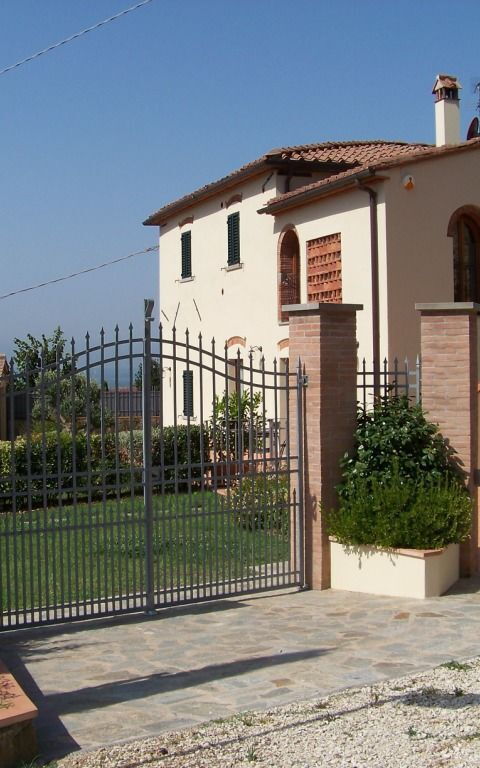 Antico Fienile: Building Exterior, Garden