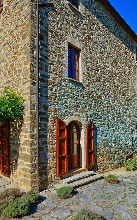 Villa Montalcino: Building Exterior