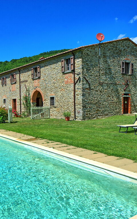Villa Poggiolino: Building Exterior, Garden, Outdoor, Pool