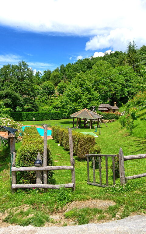 Villa Margherita Due: Garden, Outdoor