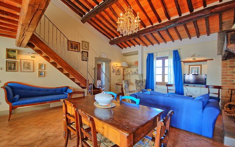 Accommodation Belvedere Apartment: Dining Room, Living Room