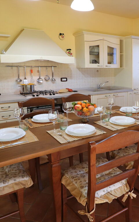 Casa Centoia: Dining Room, Kitchen