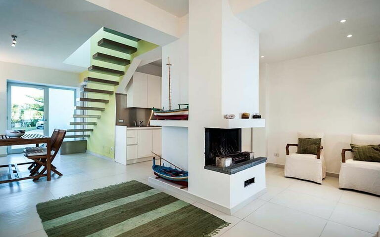 Cala Marina: Dining Room, Living Room