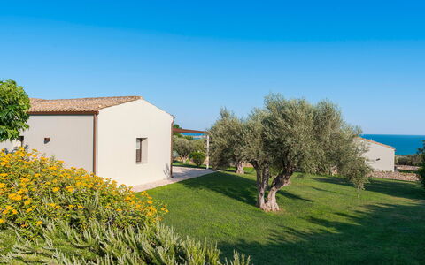 Accommodation Isla Verde - Gelsi: Building Exterior, Outdoor, Scenic View