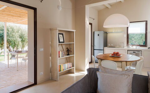 Accommodation Isla Verde - Gelsi: Dining Room, Kitchen, Living Room