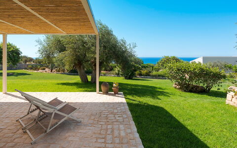 Accommodation Isla Verde - Ulivi: Balcony / Terrace / Patio, Building Exterior, Garden, Outdoor, Scenic View