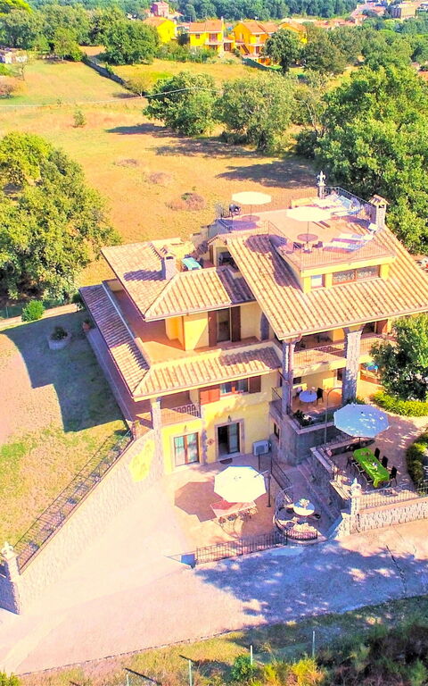 I Gigli Di Bolsena: Scenic View