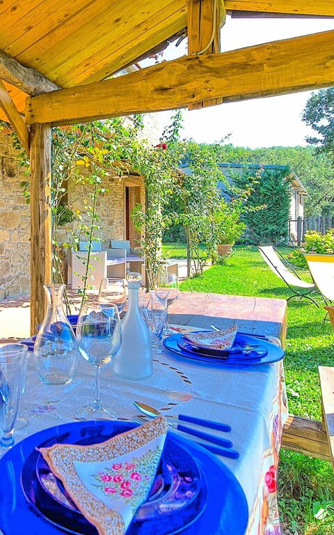 Villa Margherita Uno: Building Exterior, Garden