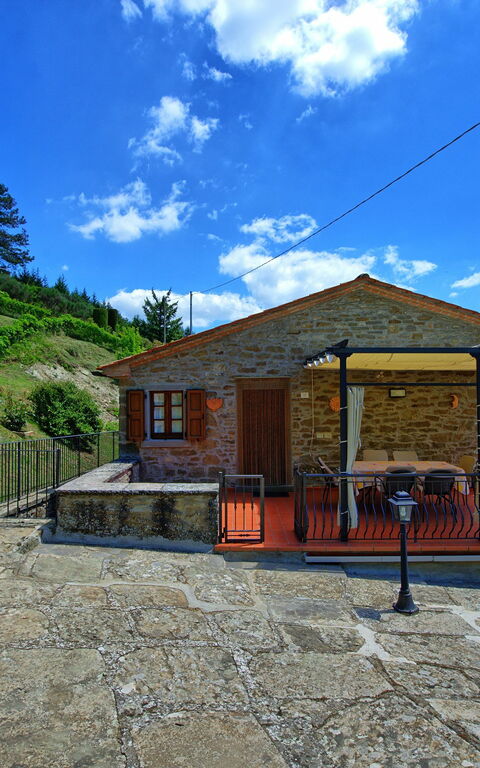 Villa Portole Uno: Building Exterior