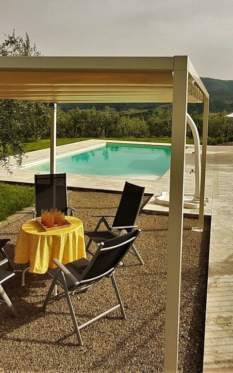 Villa Gaville: Outdoor, Pool