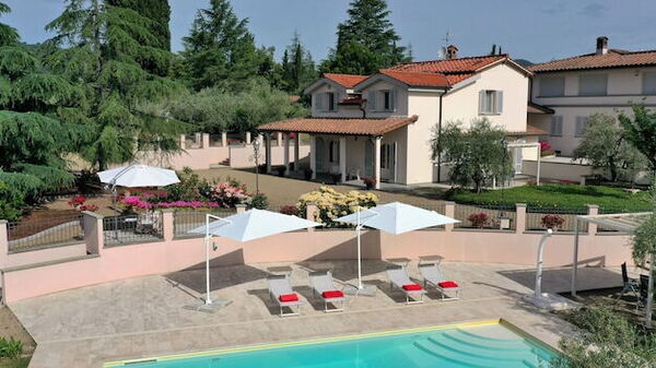 Villa Gaville: Garden, Outdoor, Pool