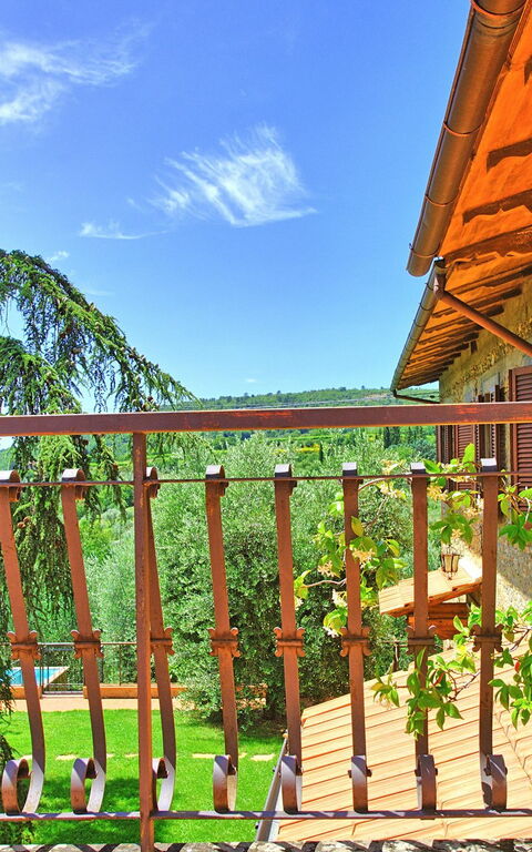 Villa Lorena: Building Exterior, Garden