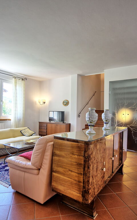 Villa Pratovecchio: Living Room