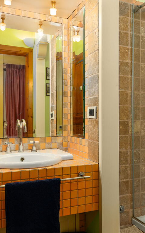 Villa Sabrina: Bathroom