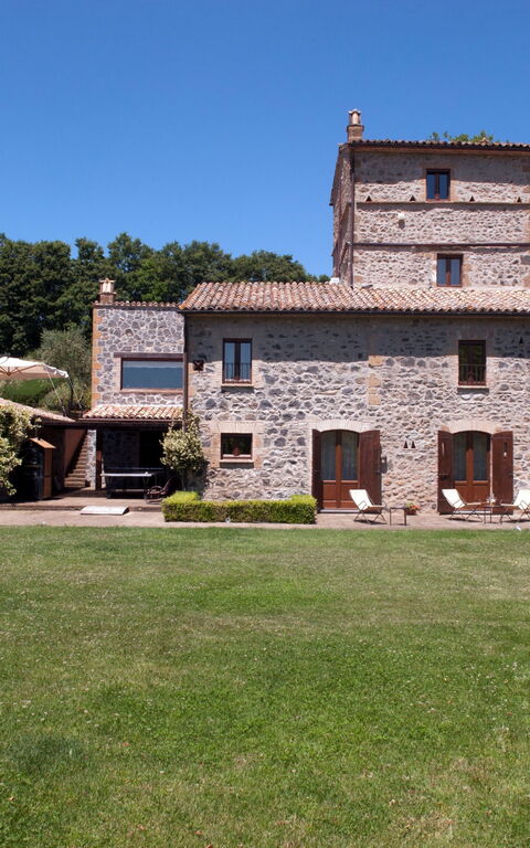 Casale Porano: Building Exterior
