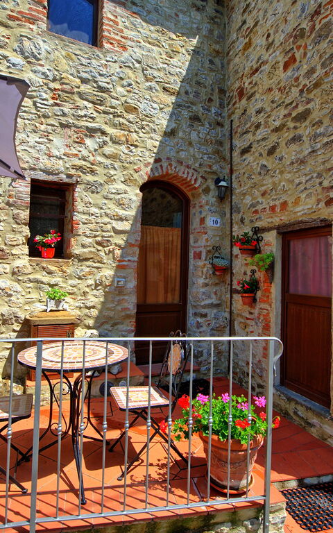 La Ruota: Balcony / Terrace / Patio, Building Exterior, Outdoor