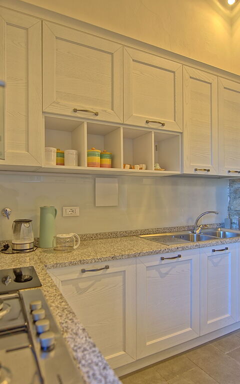 Villa Tenuta Lonciano: Kitchen