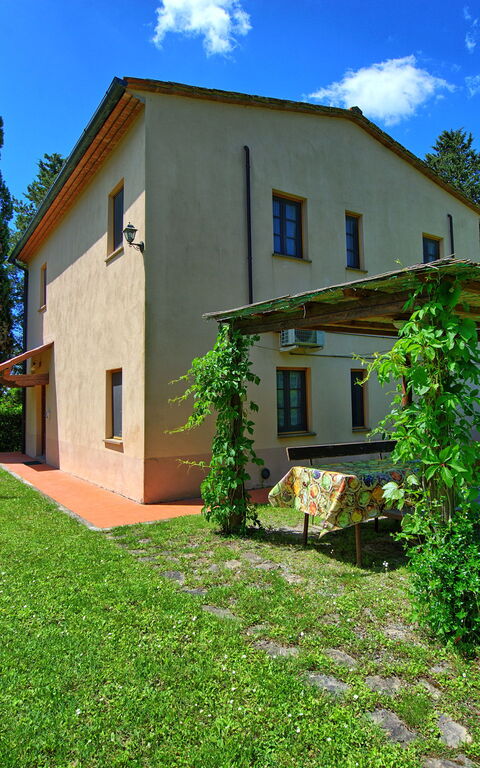 Villa Picchio: Building Exterior, Garden, Outdoor