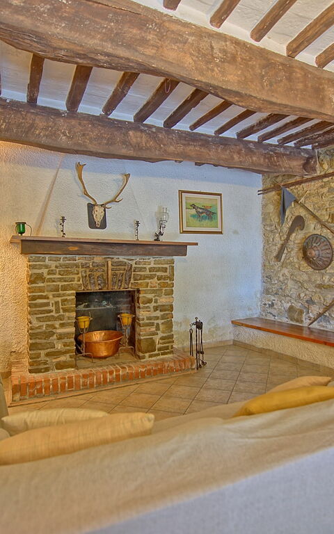 Villa Uccellaia: Living Room