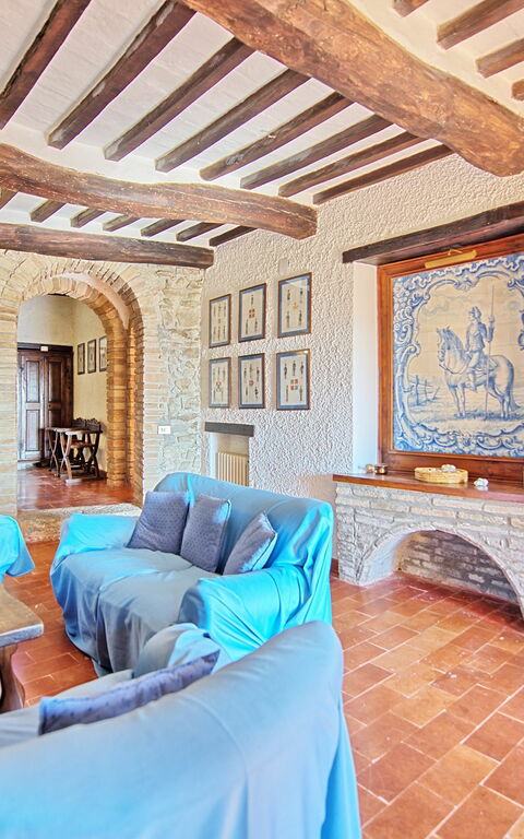 Villa Uccellaia: Living Room