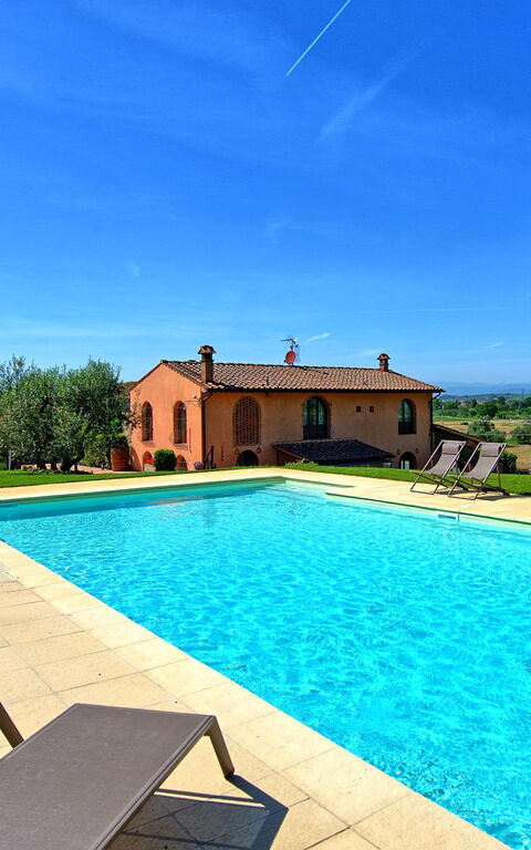 Villa Nora: Pool, Summer
