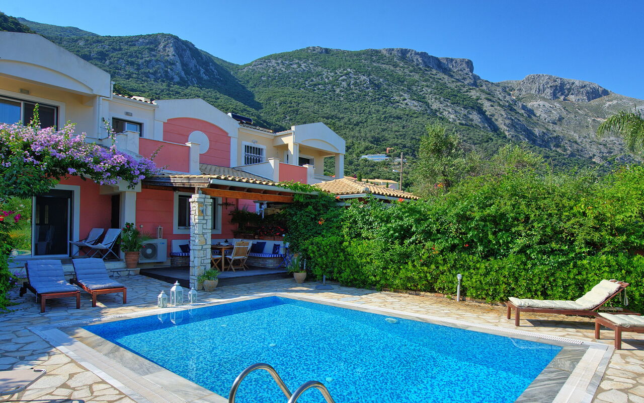 Beach Villa Blue: Building Exterior, Garden, Outdoor, Pool